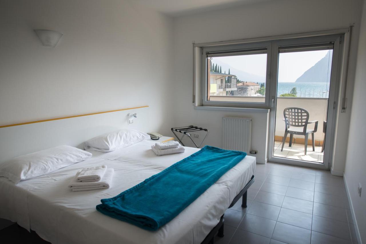 Residence Centro Vela Riva del Garda Exterior foto