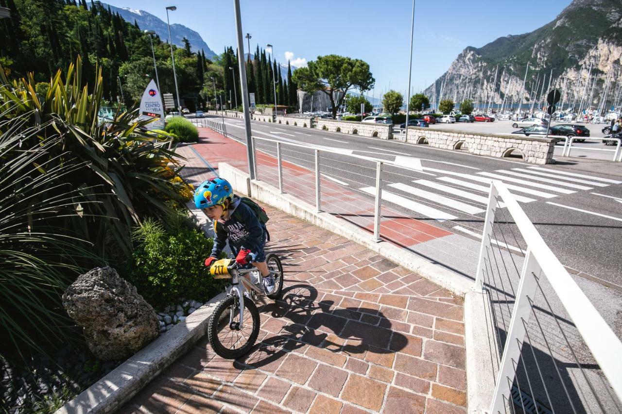 Residence Centro Vela Riva del Garda Exterior foto